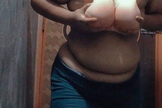 Desi Moti Aunty Nude Antarvasana Photos5